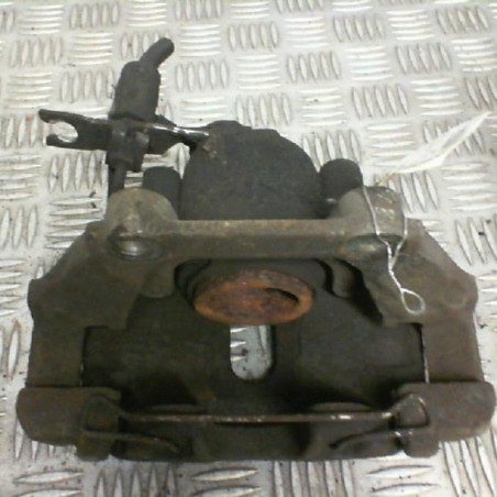 Etrier avant droit (freinage) VOLKSWAGEN PASSAT 4
