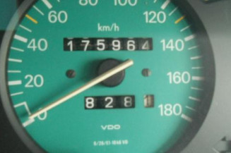 Cardan gauche (transmission) PEUGEOT 106