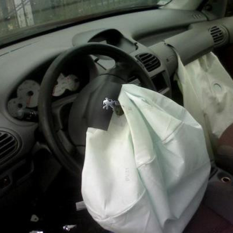 Bloc ABS (freins anti-blocage) PEUGEOT 206 Photo n°9