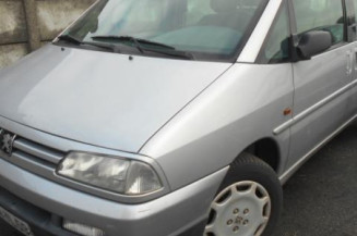 Etrier avant gauche (freinage) PEUGEOT 806