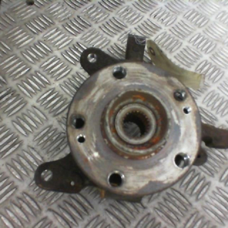 Pivot de moyeu avant gauche RENAULT SCENIC 1 Photo n°1