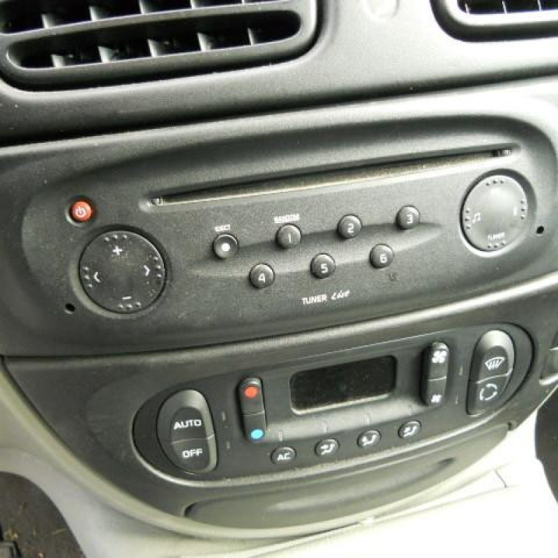 Pivot de moyeu avant gauche RENAULT SCENIC 1 Photo n°9