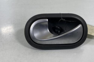 Poignee interieur avant gauche RENAULT SCENIC 2 Photo n°1