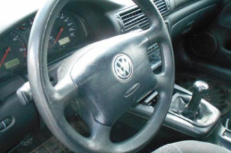 Porte arriere droit VOLKSWAGEN PASSAT 4