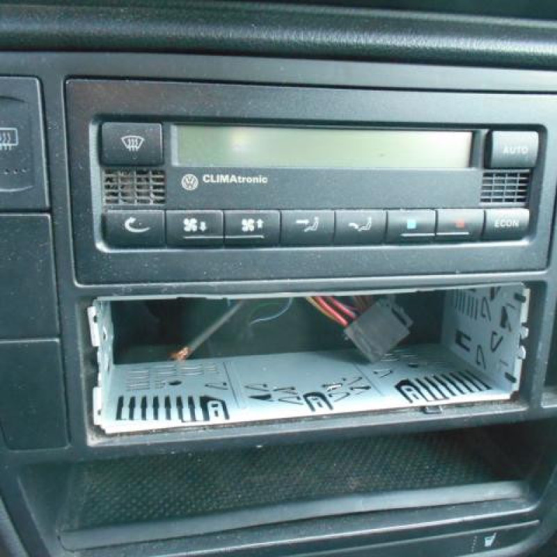 Porte arriere droit VOLKSWAGEN PASSAT 4 Photo n°7