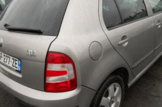 Retroviseur droit SKODA FABIA 1