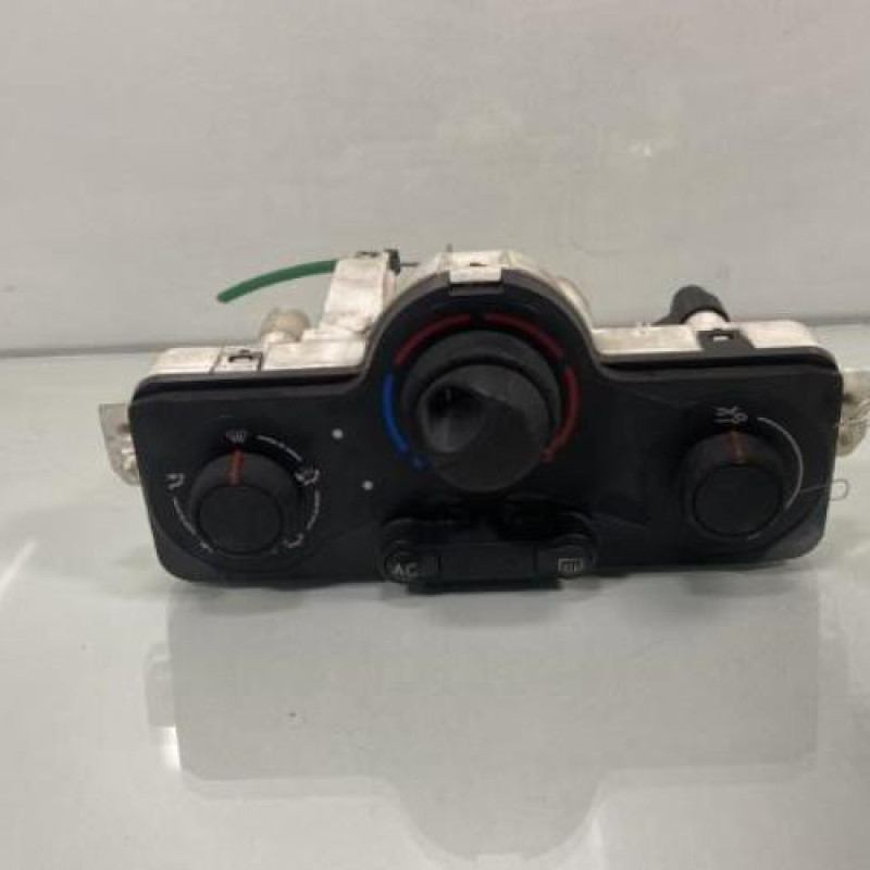 Commande chauffage RENAULT MODUS Photo n°1