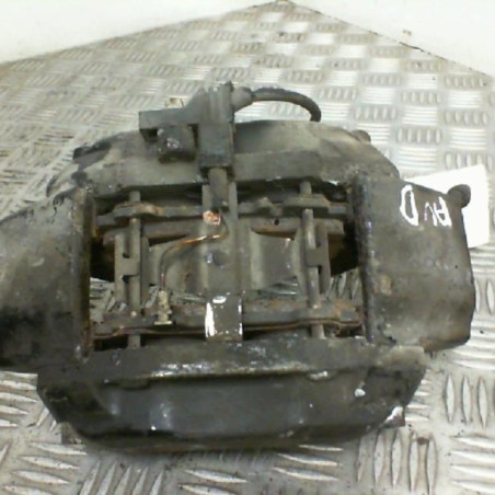 Etrier avant droit (freinage) MERCEDES CLASSE S 220 Photo n°1