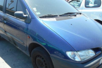 Amortisseur avant droit RENAULT SCENIC 1