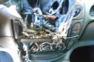 Amortisseur avant droit RENAULT SCENIC 1