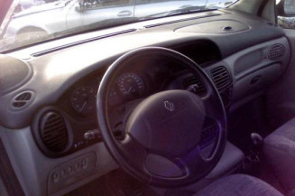 Bloc ABS (freins anti-blocage) RENAULT SCENIC 1