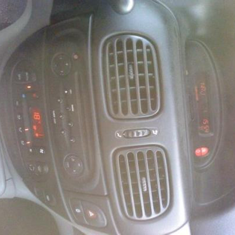 Bloc ABS (freins anti-blocage) RENAULT SCENIC 1 Photo n°5