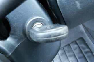 Cremaillere assistee VOLKSWAGEN POLO 3