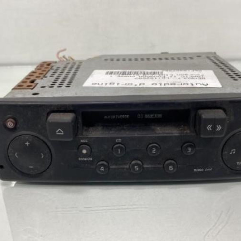 Autoradio d'origine RENAULT TRAFIC 2 Photo n°1