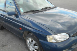 Porte avant gauche FORD ESCORT 6