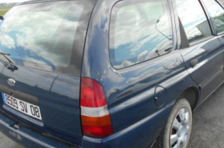 Porte avant gauche FORD ESCORT 6