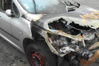 Interrupteur de leve vitre avant droit PEUGEOT 307