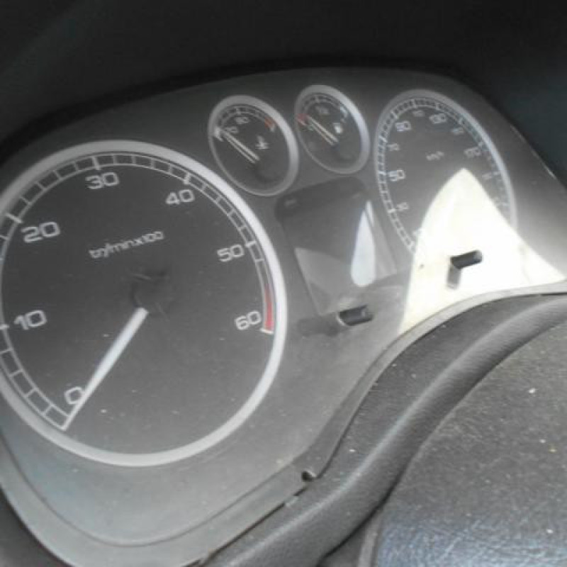 Interrupteur de leve vitre avant droit PEUGEOT 307 Photo n°10
