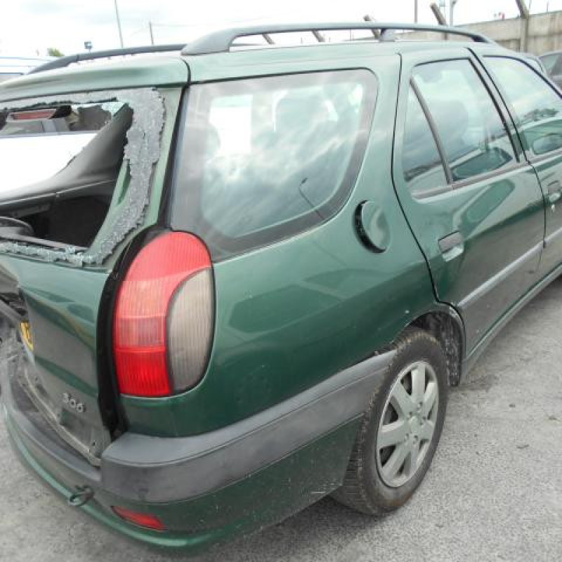 Retroviseur droit PEUGEOT 306 Photo n°6