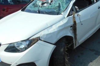 Serrure avant droit SEAT IBIZA 4