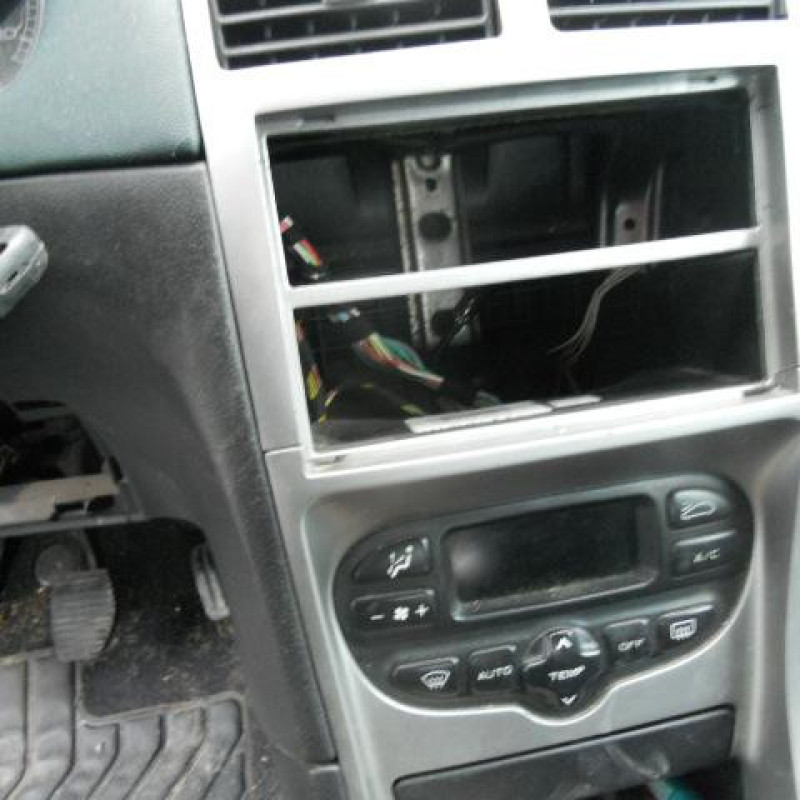 Amortisseur avant gauche PEUGEOT 307 Photo n°8