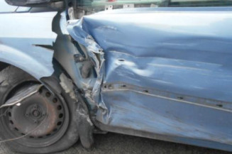 Etrier avant droit (freinage) RENAULT SCENIC 2