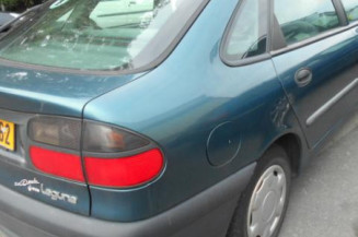 Cremaillere assistee RENAULT LAGUNA 1