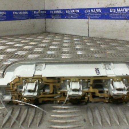 Eclairage de plafonnier RENAULT SCENIC 2