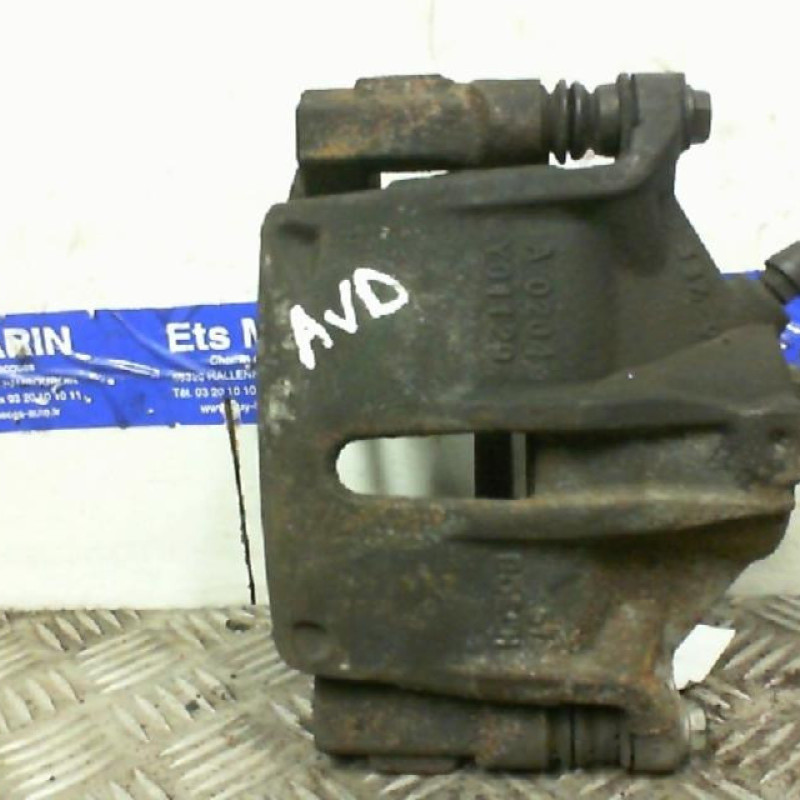 Etrier avant droit (freinage) FORD MONDEO 2 Photo n°2