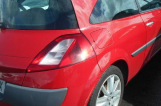 Charniere de capot RENAULT MEGANE 2