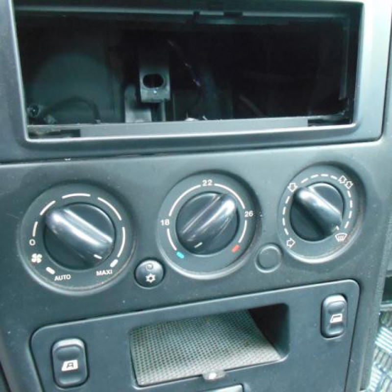 Bloc ABS (freins anti-blocage) CITROEN XSARA Photo n°11