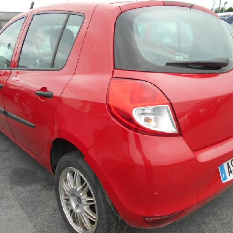 Boite a gants RENAULT CLIO 3 Photo n°7