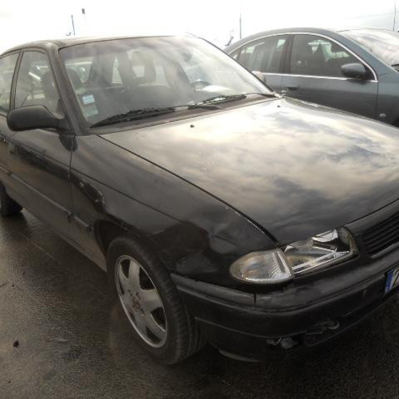Cremaillere assistee OPEL ASTRA F Photo n°3