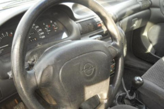 Cremaillere assistee OPEL ASTRA F