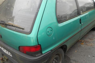 Cremaillere assistee PEUGEOT 106