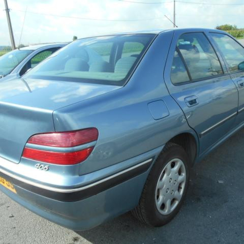 Cremaillere assistee PEUGEOT 406 Photo n°5
