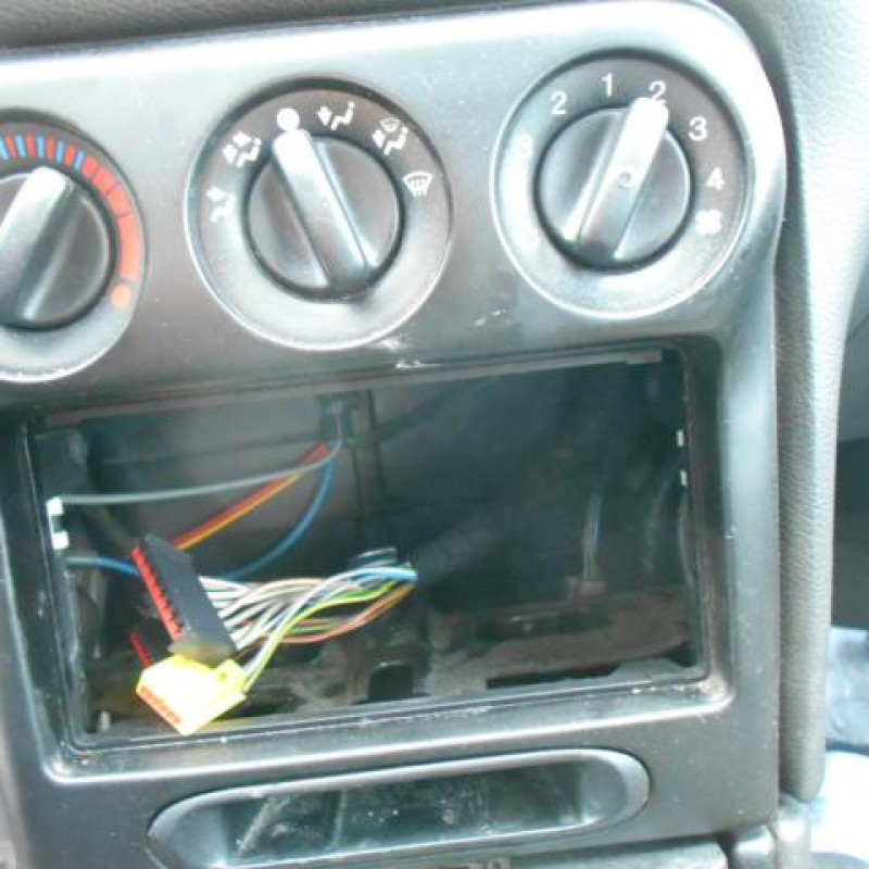 Retroviseur gauche FORD MONDEO 1 Photo n°8