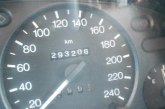 Retroviseur gauche FORD MONDEO 1