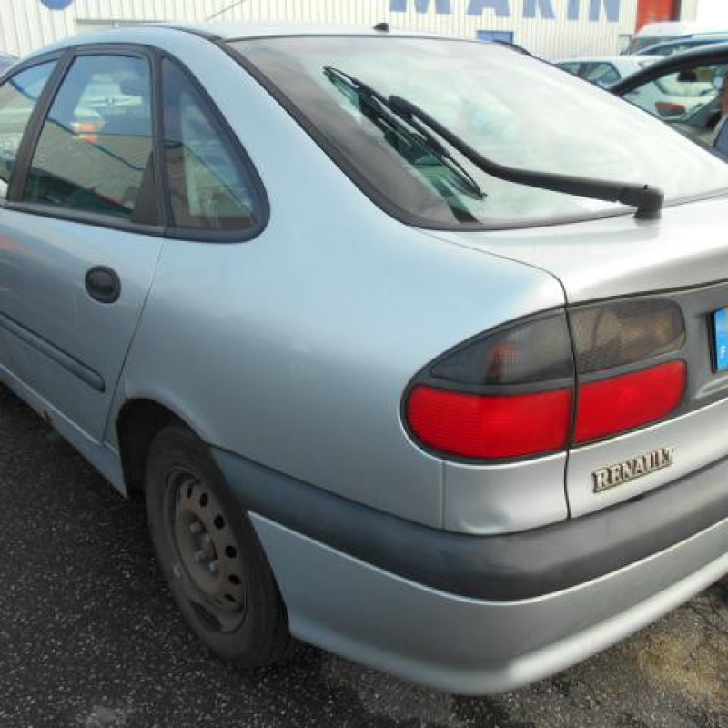 Optique avant principal droit (feux)(phare) RENAULT LAGUNA 1 Photo n°7