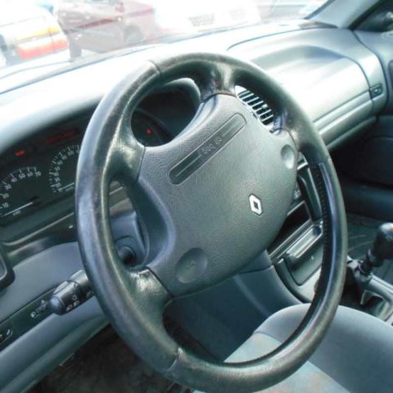 Optique avant principal gauche (feux)(phare) RENAULT LAGUNA 1 Photo n°8
