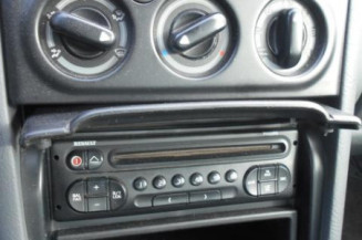 Optique avant principal gauche (feux)(phare) RENAULT LAGUNA 1