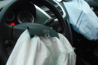 Com (Bloc Contacteur Tournant+Commodo Essuie Glace+Commodo Phare) PEUGEOT 207