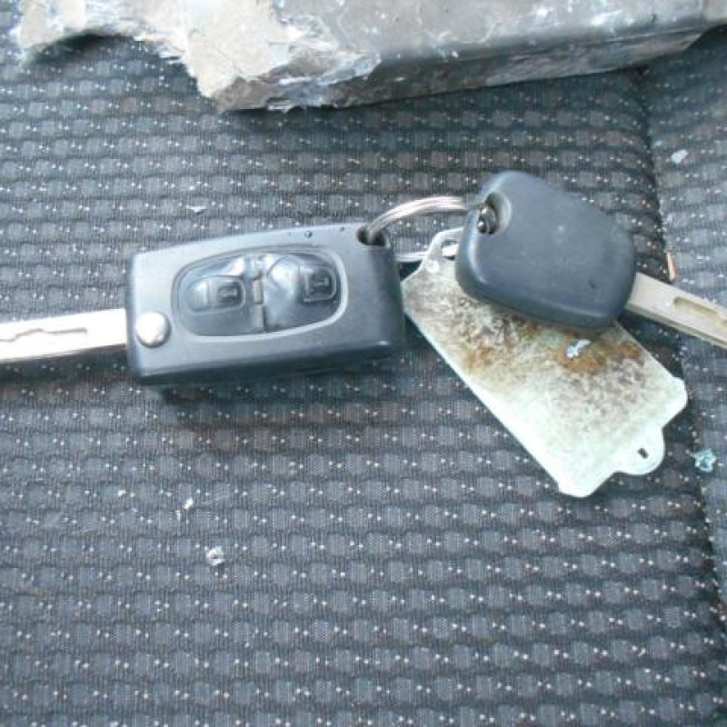 Com (Bloc Contacteur Tournant+Commodo Essuie Glace+Commodo Phare) PEUGEOT 207 Photo n°19
