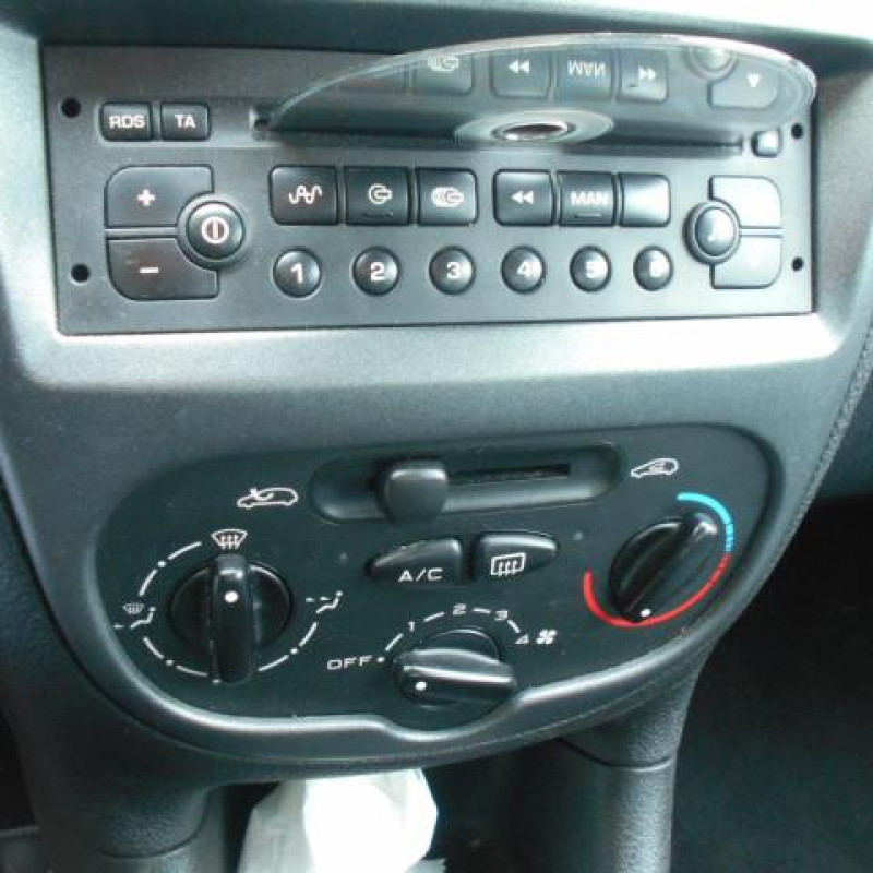 Commande chauffage PEUGEOT 206 Photo n°10