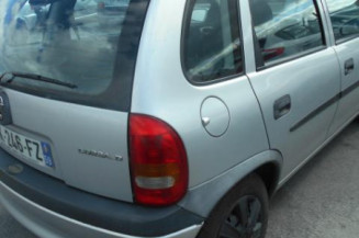 Porte arriere droit OPEL CORSA B