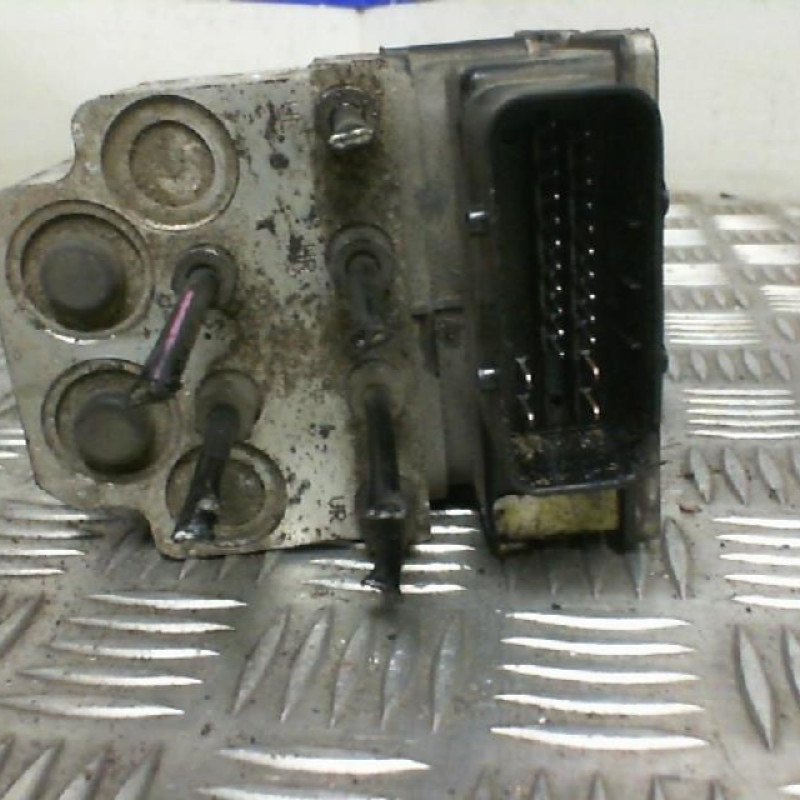 Bloc ABS (freins anti-blocage) LANCIA YPSILON 4 Photo n°3