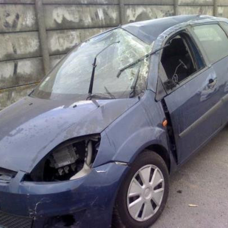 Bloc ABS (freins anti-blocage) FORD FIESTA 5 Photo n°4