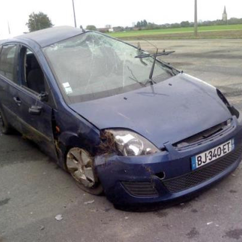 Bloc ABS (freins anti-blocage) FORD FIESTA 5 Photo n°5
