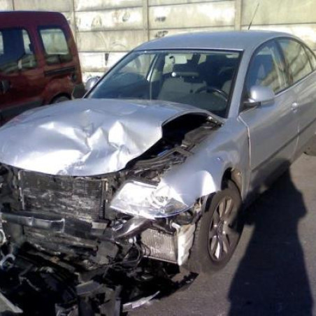 Amortisseur avant droit VOLKSWAGEN PASSAT 4