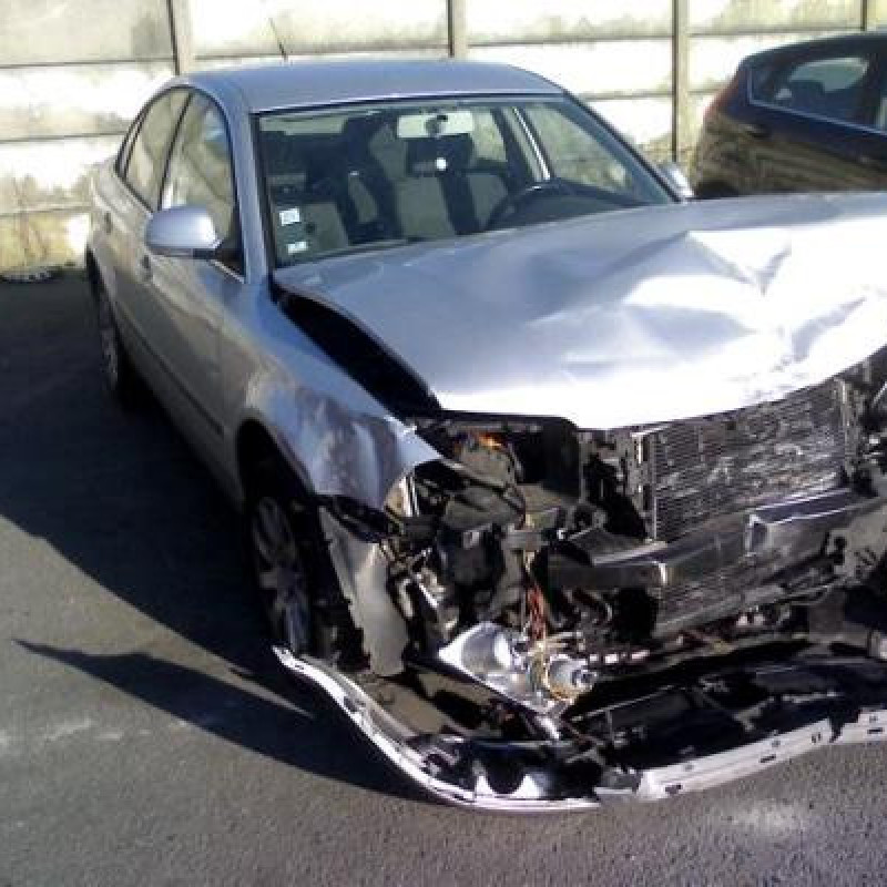 Amortisseur avant gauche VOLKSWAGEN PASSAT 4 Photo n°3